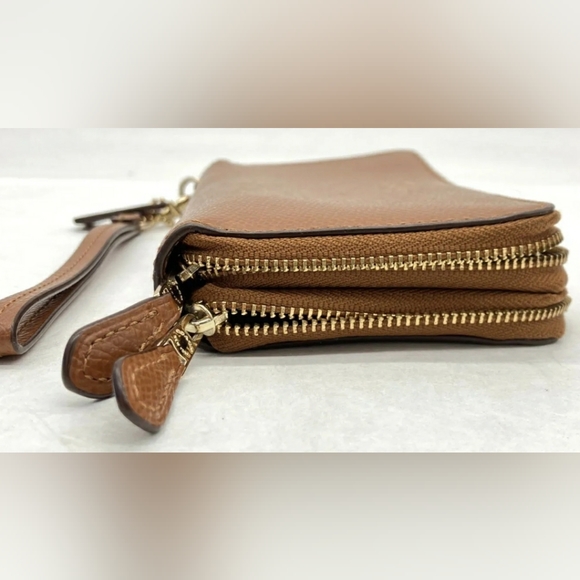 Coach Designer Brown Pebble Leather Zip Around Phone Wallet Wristlet - Picture 3 of 7